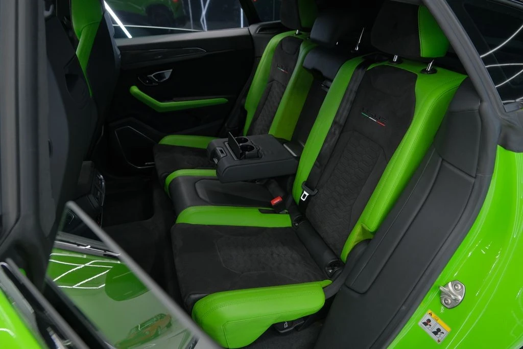 2022 Lamborghini Urus - Image 19 of 31