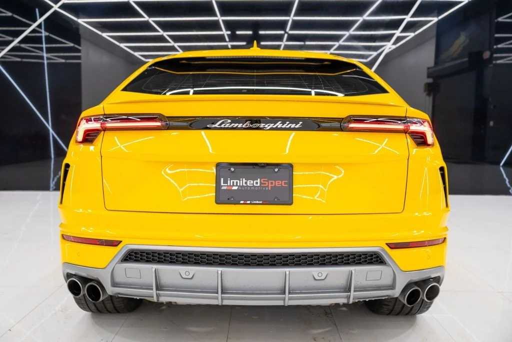 2022 Lamborghini Urus - Image 18 of 21