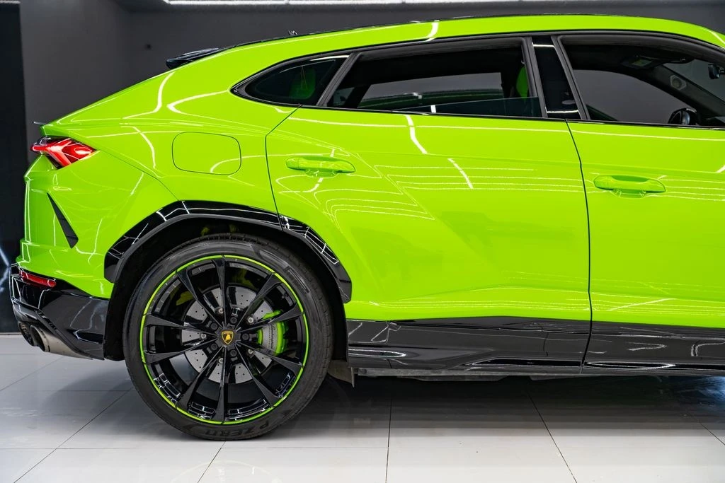 2022 Lamborghini Urus - Image 6 of 31