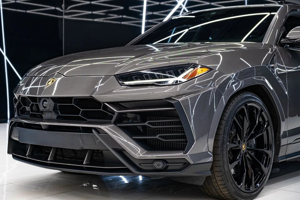 2022 Lamborghini Urus - Image 4 of 31