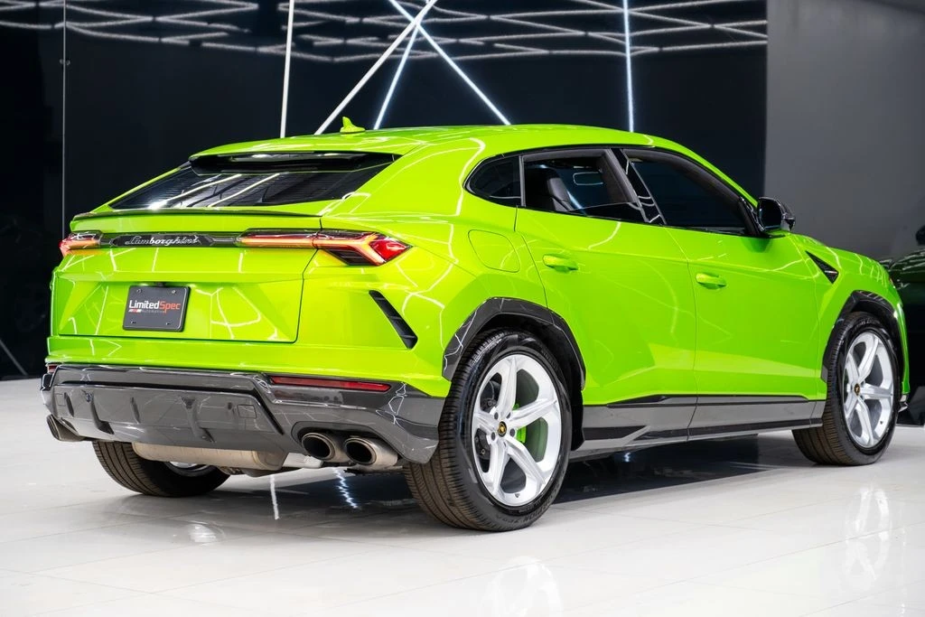 2022 Lamborghini Urus - Image 16 of 21