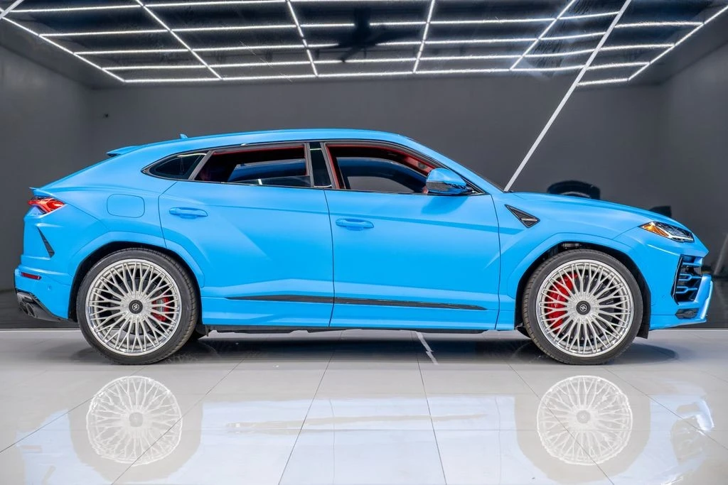 2022 Lamborghini Urus - Image 8 of 21