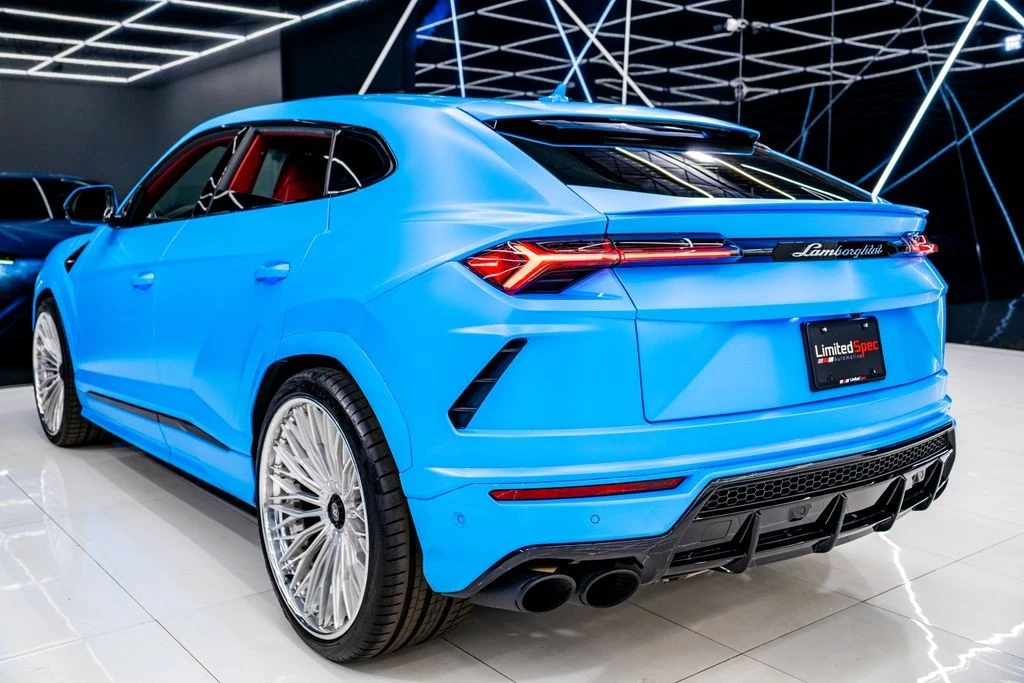 2022 Lamborghini Urus - Image 19 of 21