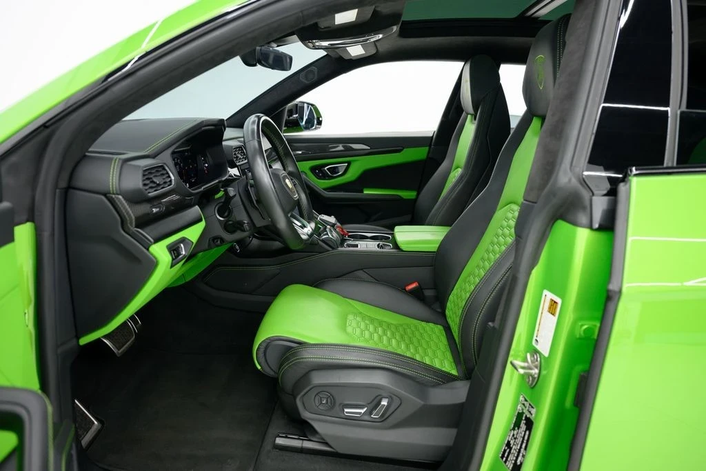 2022 Lamborghini Urus - Image 18 of 21