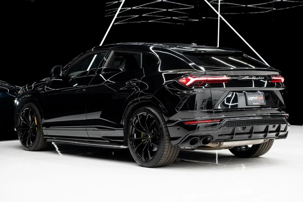 2022 Lamborghini Urus - Image 12 of 21