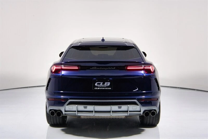2022 Lamborghini Urus - Image 9 of 31