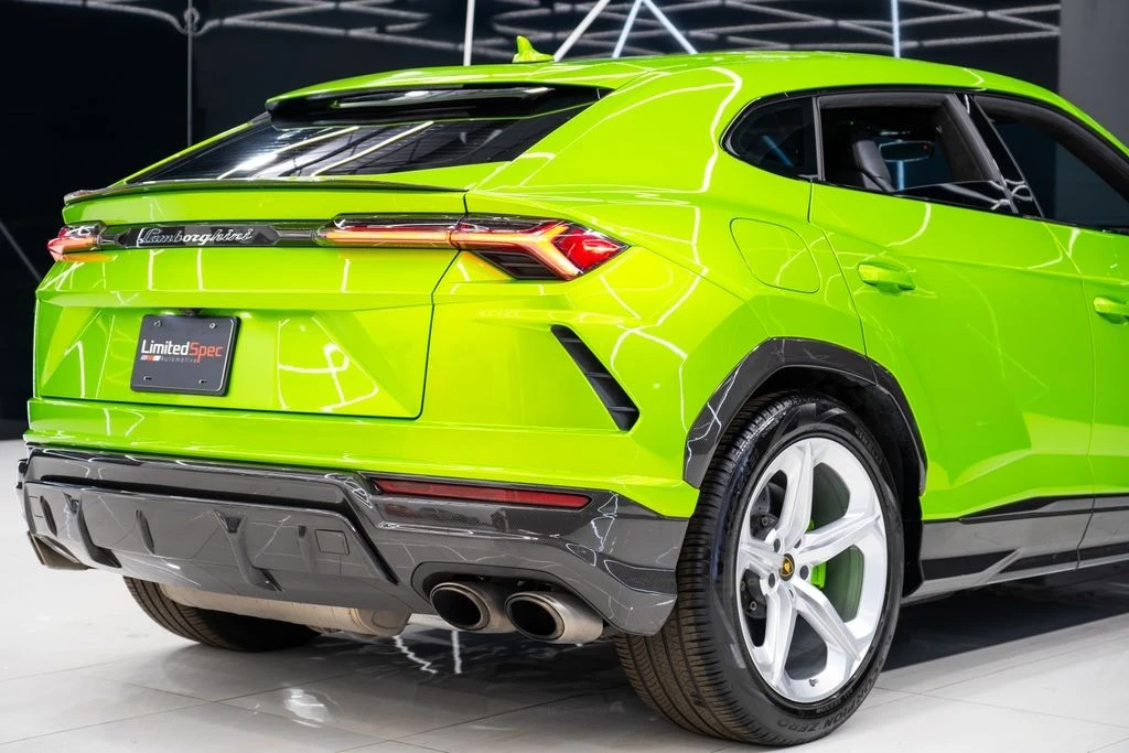 2022 Lamborghini Urus - Image 17 of 21