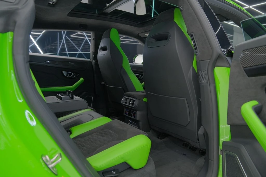 2022 Lamborghini Urus - Image 27 of 31