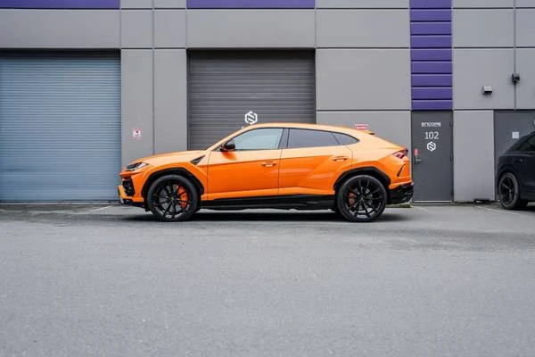 2022 Lamborghini Urus - Image 5 of 21