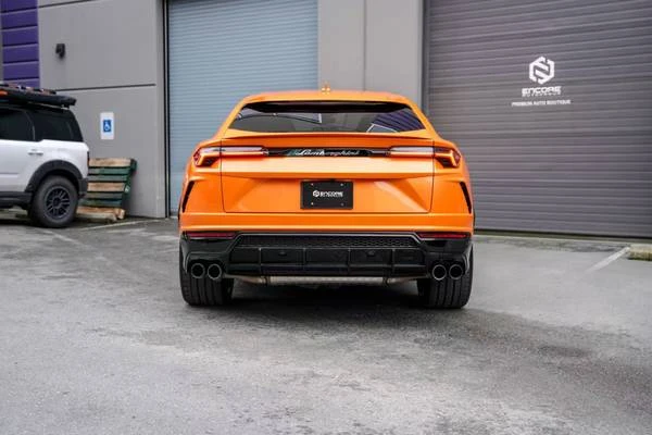 2022 Lamborghini Urus - Image 2 of 21