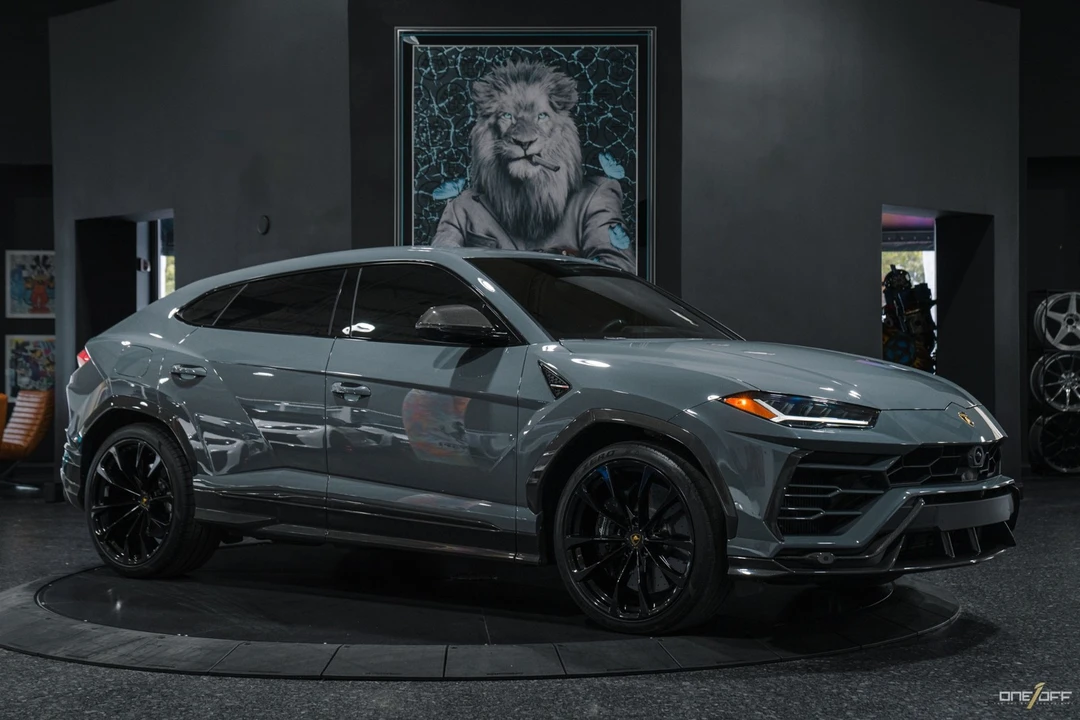 2022 Lamborghini Urus - Image 19 of 31