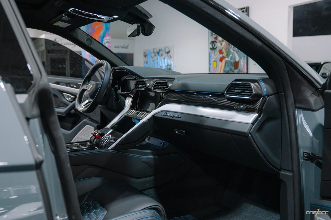 2022 Lamborghini Urus - Image 12 of 31