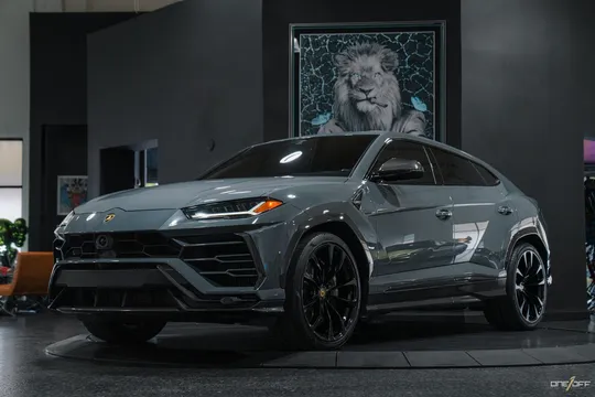 2022 Lamborghini Urus