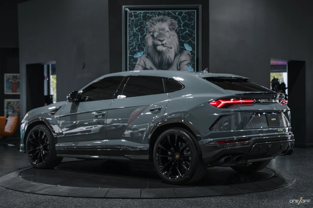 2022 Lamborghini Urus - Image 10 of 31