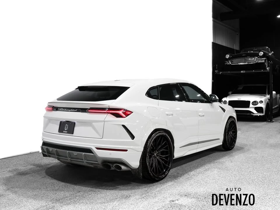 2022 Lamborghini Urus - Image 3 of 20