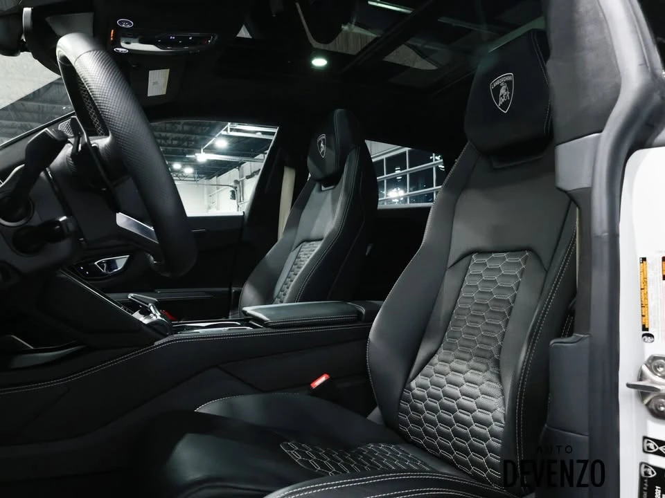 2022 Lamborghini Urus - Image 16 of 20