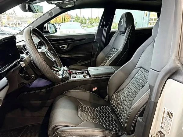 2022 Lamborghini Urus - Image 5 of 9
