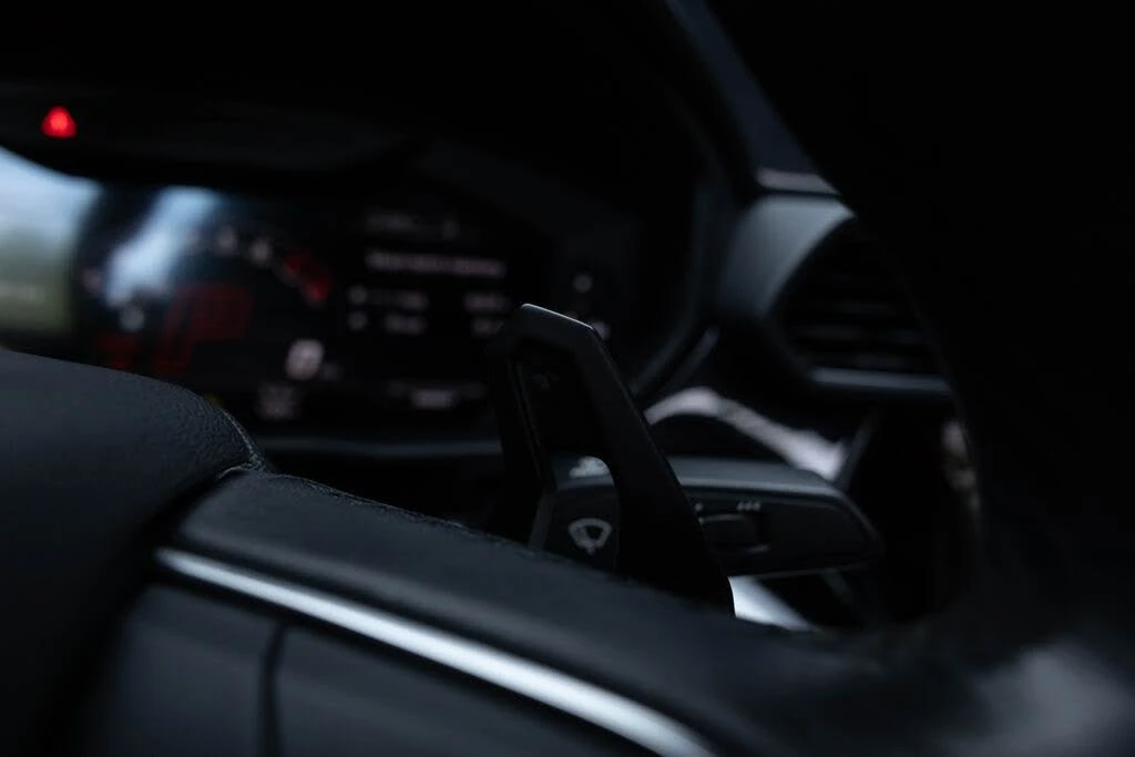 2022 Lamborghini Urus - Image 27 of 31