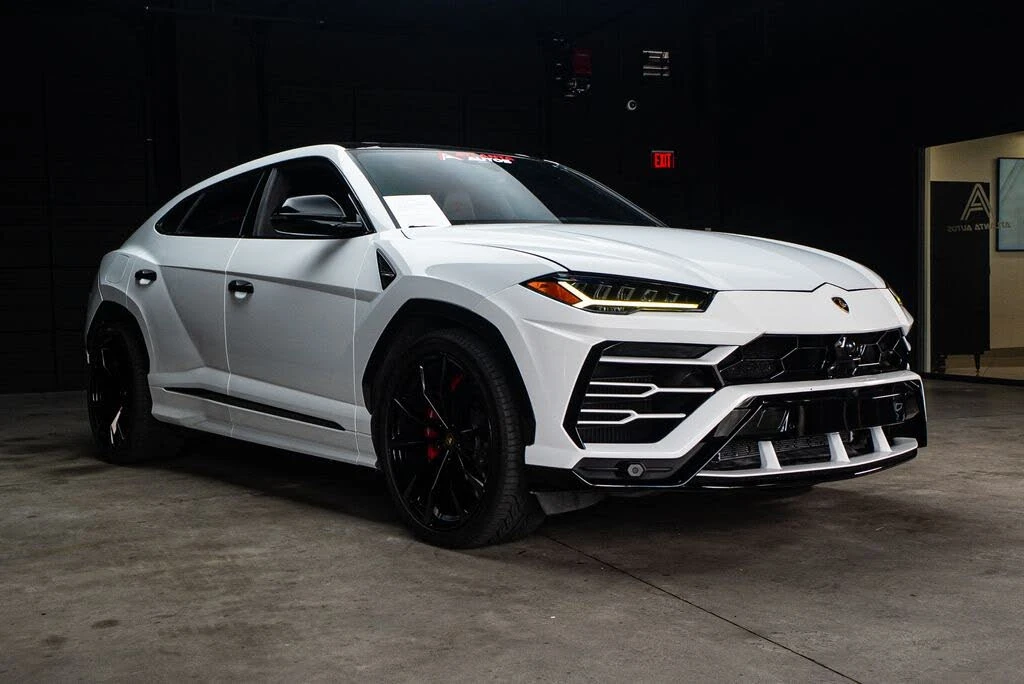 2022 Lamborghini Urus - Image 8 of 31