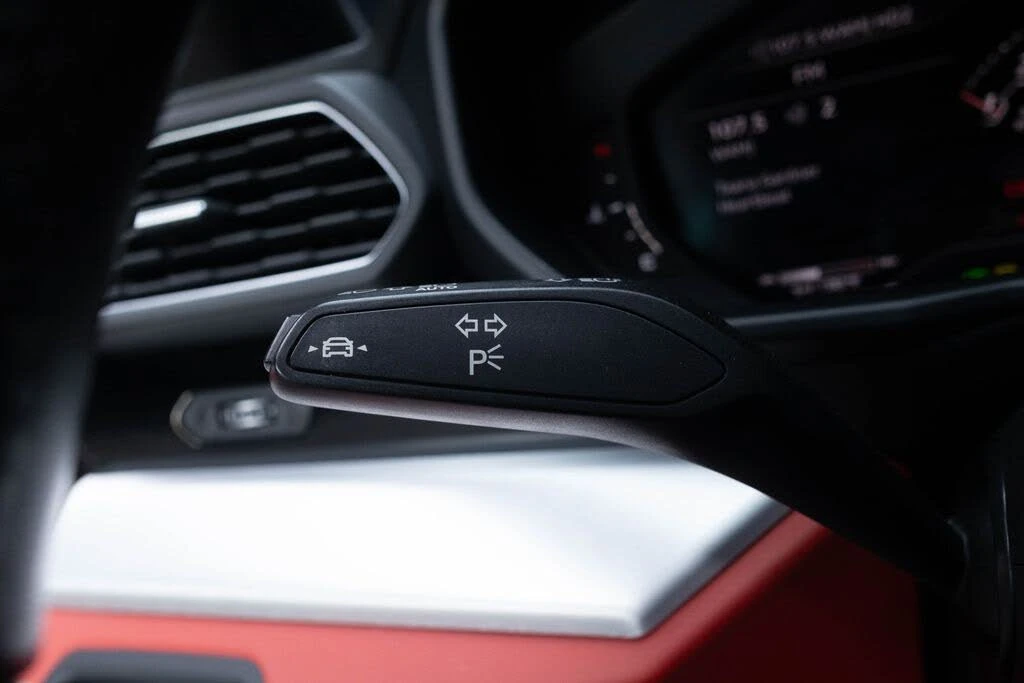2022 Lamborghini Urus - Image 30 of 31
