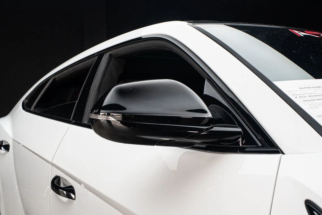 2022 Lamborghini Urus - Image 15 of 31
