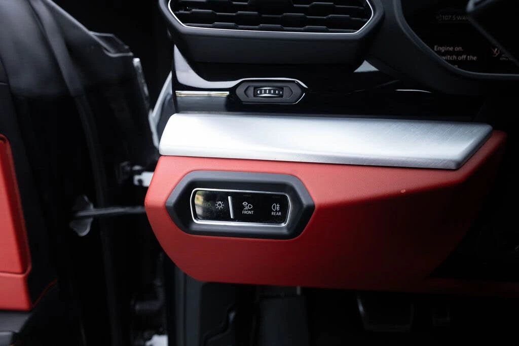 2022 Lamborghini Urus - Image 23 of 31
