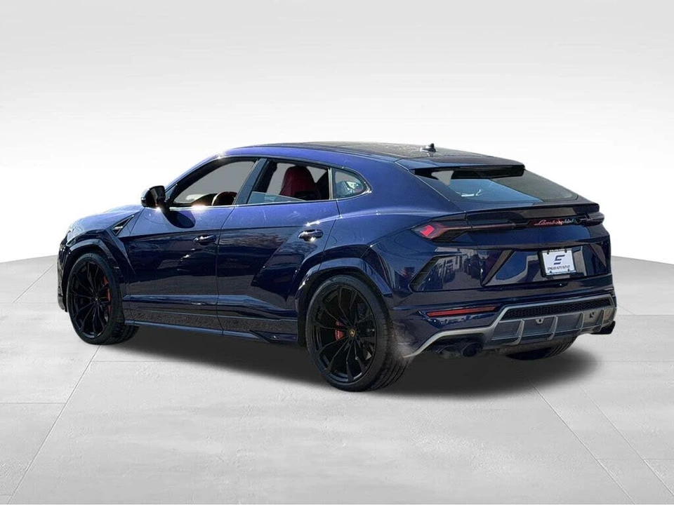 2022 Lamborghini Urus - Image 5 of 31