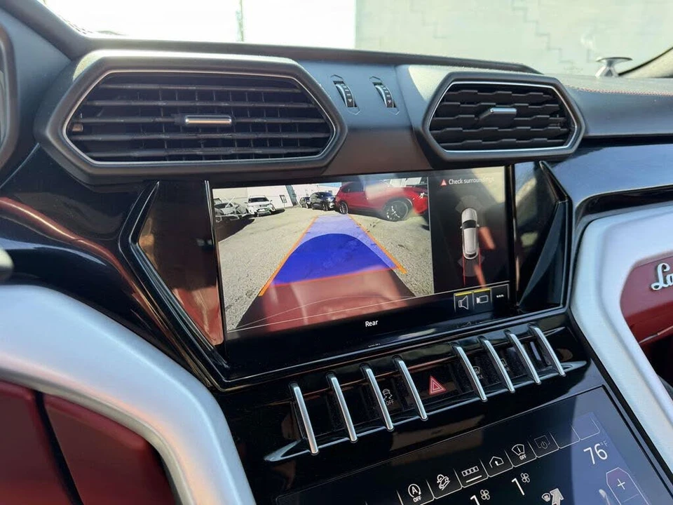 2022 Lamborghini Urus - Image 31 of 31