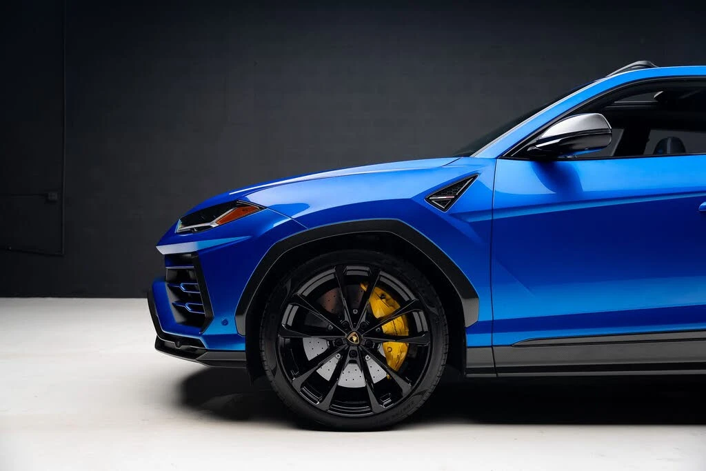 2022 Lamborghini Urus - Image 21 of 31