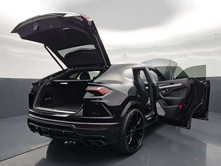 2022 Lamborghini Urus - Image 21 of 31