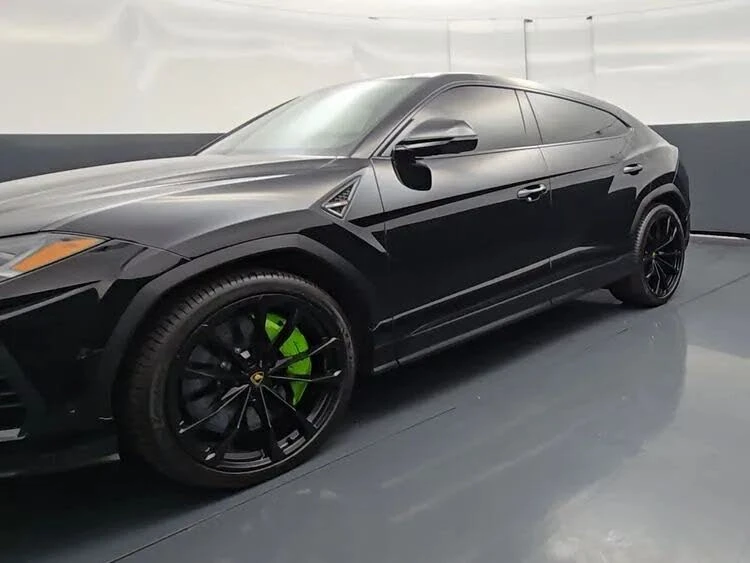 2022 Lamborghini Urus - Image 9 of 31