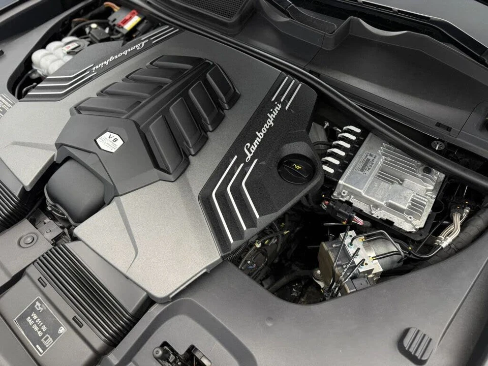 2022 Lamborghini Urus - Image 29 of 31