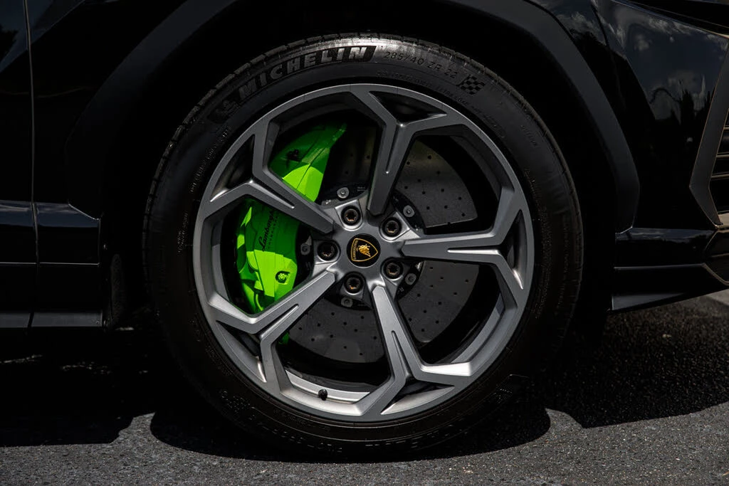 2022 Lamborghini Urus - Image 21 of 31