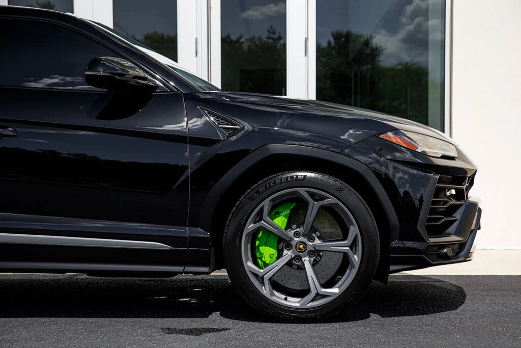 2022 Lamborghini Urus - Image 20 of 31