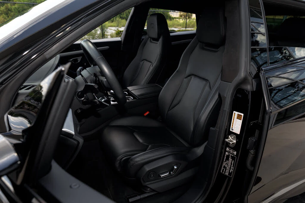 2022 Lamborghini Urus - Image 30 of 31