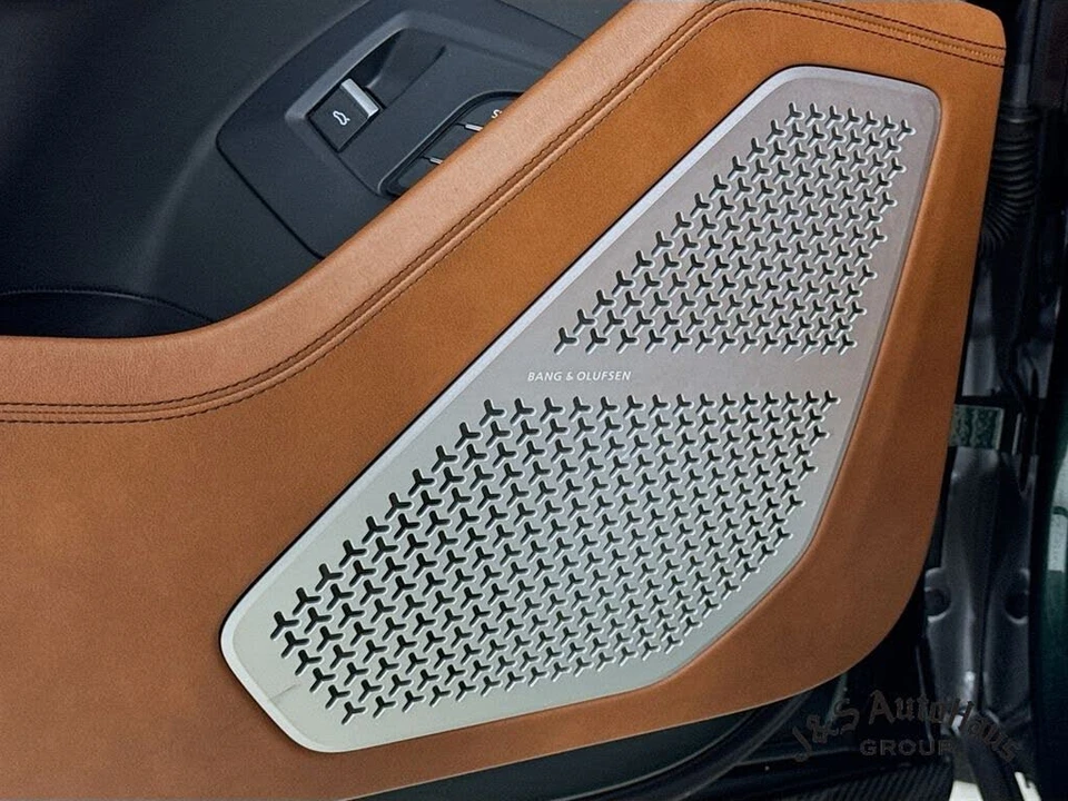 2022 Lamborghini Urus - Image 25 of 31