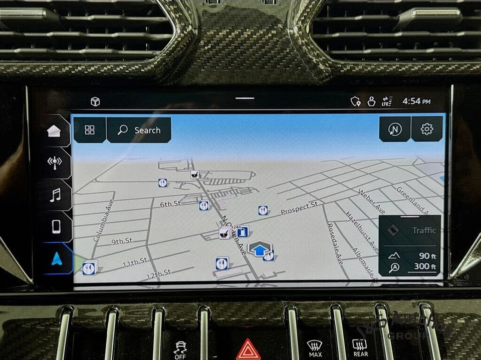2022 Lamborghini Urus - Image 19 of 31