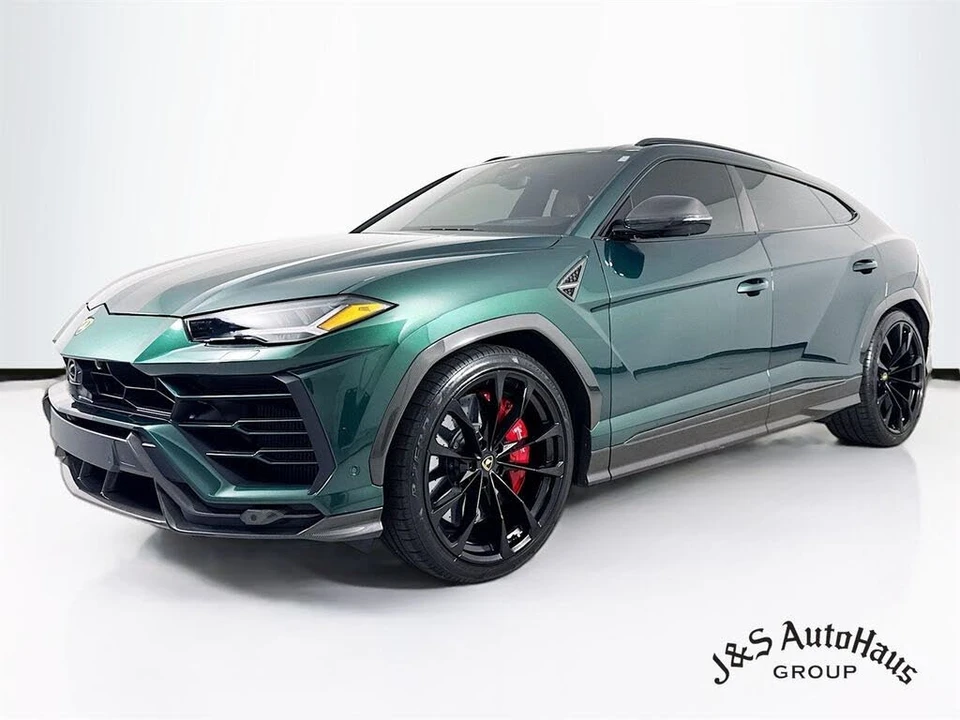 2022 Lamborghini Urus - Image 3 of 31