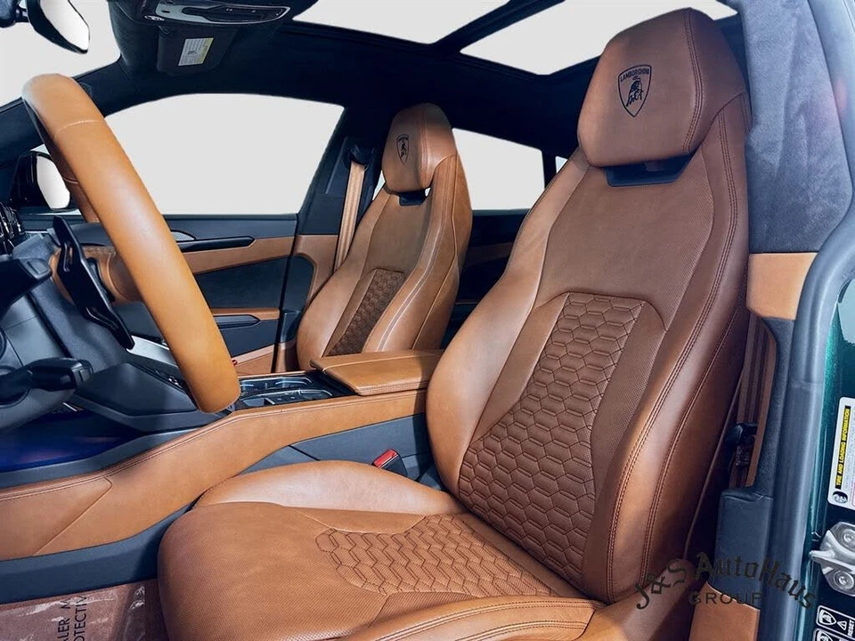 2022 Lamborghini Urus - Image 11 of 31