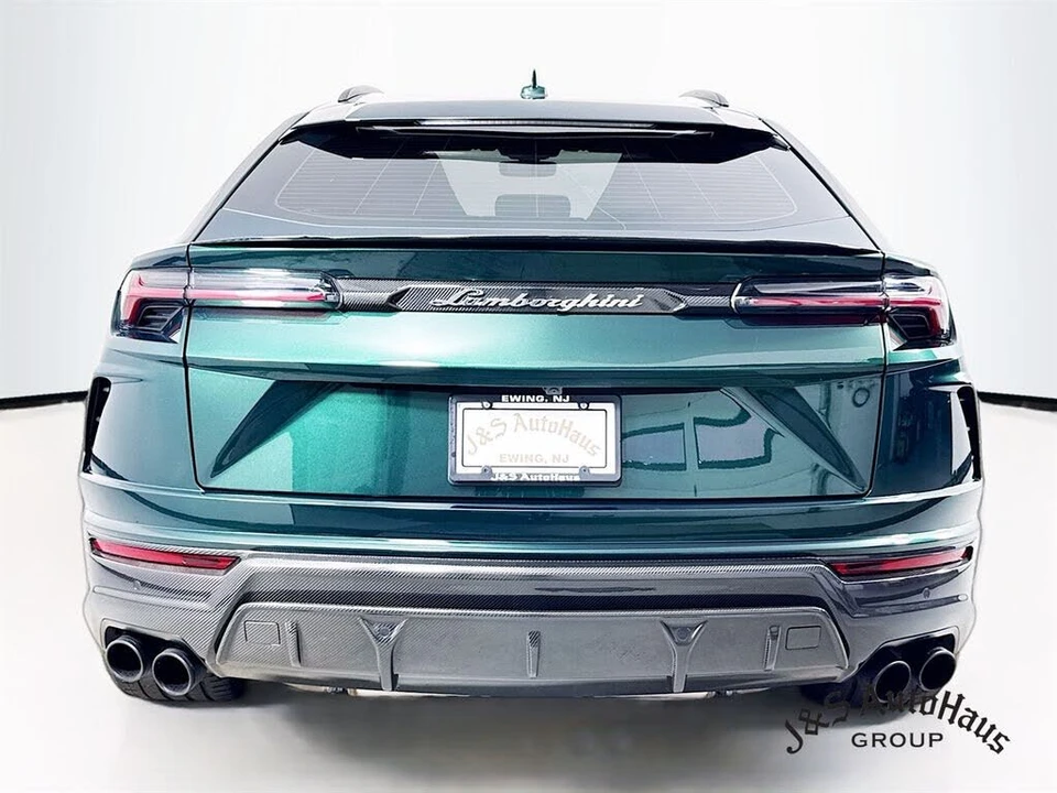 2022 Lamborghini Urus - Image 6 of 31