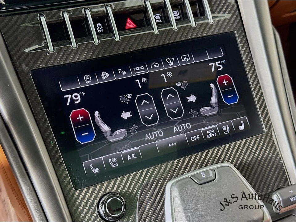 2022 Lamborghini Urus - Image 21 of 31