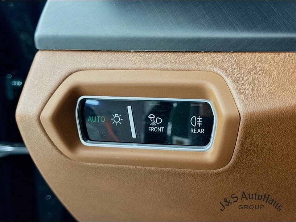 2022 Lamborghini Urus - Image 10 of 31