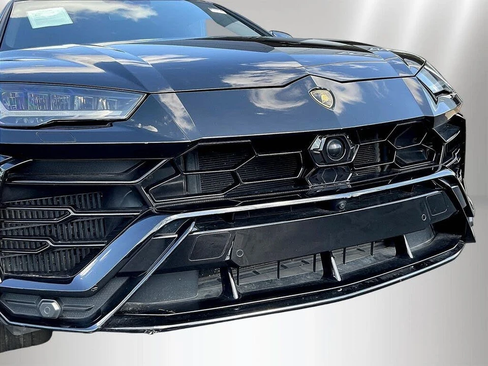 2022 Lamborghini Urus - Image 31 of 31