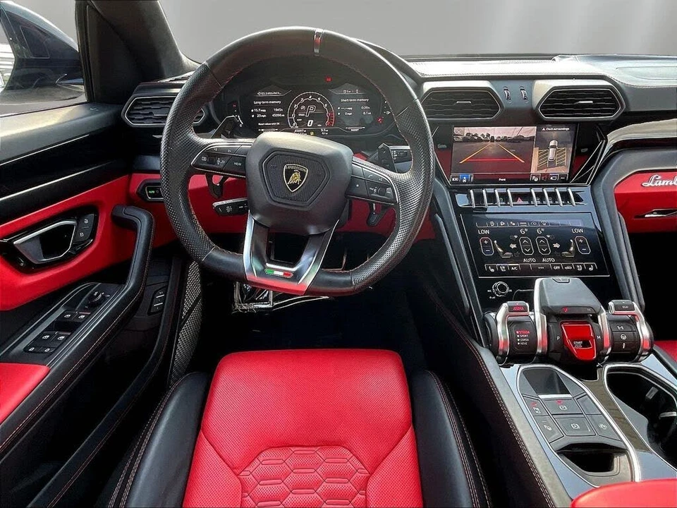 2022 Lamborghini Urus - Image 8 of 31