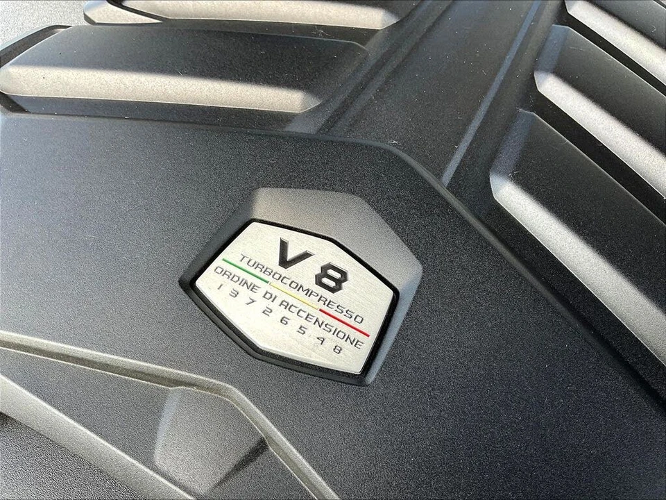 2022 Lamborghini Urus - Image 29 of 31