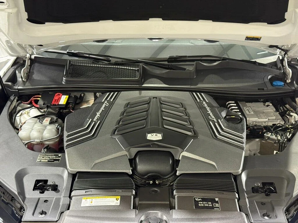 2022 Lamborghini Urus - Image 27 of 27