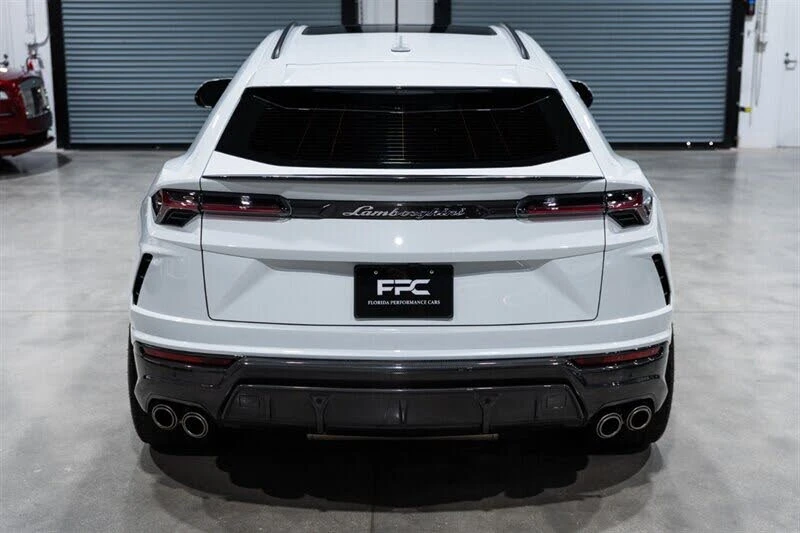 2022 Lamborghini Urus - Image 5 of 31