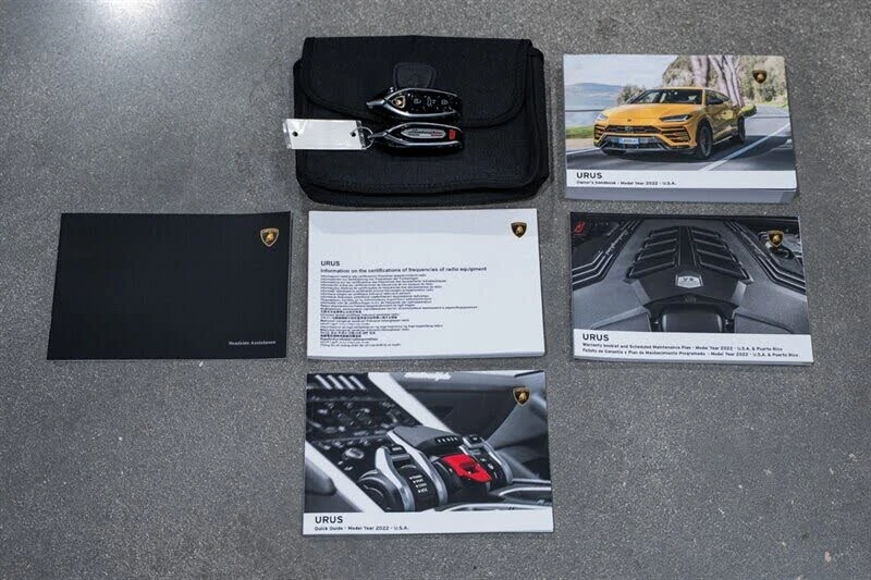 2022 Lamborghini Urus - Image 21 of 31