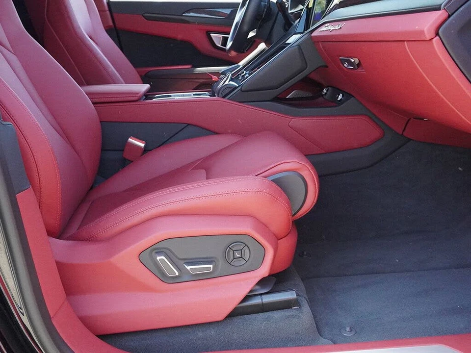 2022 Lamborghini Urus - Image 31 of 31