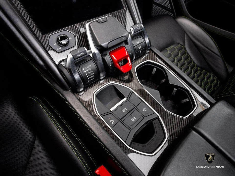 2022 Lamborghini Urus - Image 30 of 31